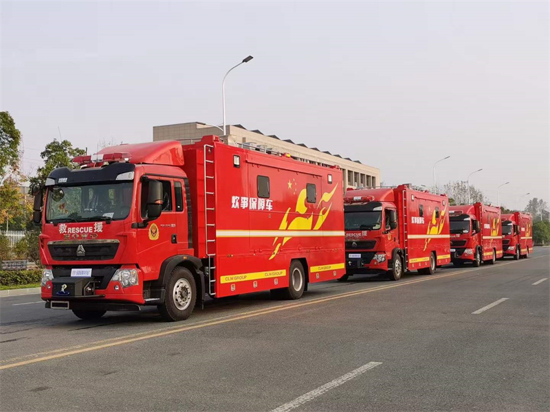 消防野外自行式炊事車(chē)
