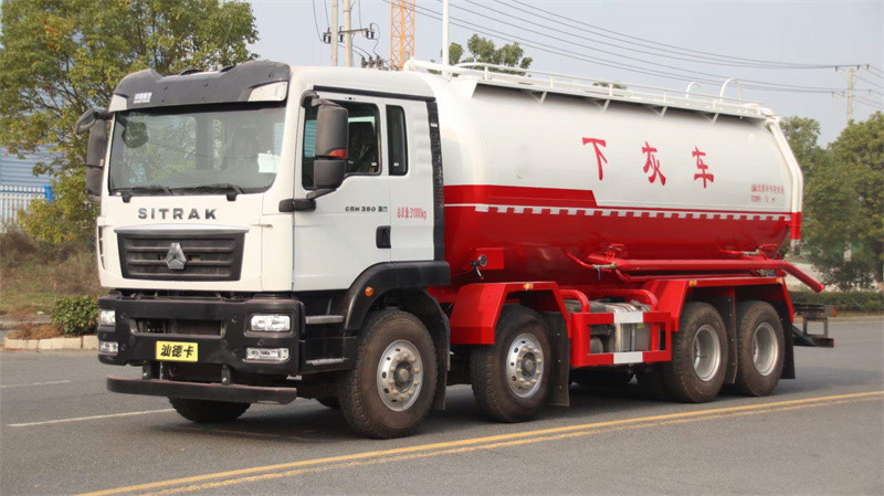 重汽汕德卡前四后八油田下灰車(chē)